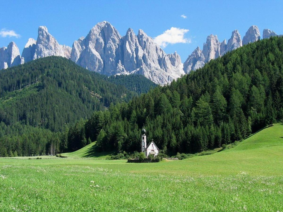 Hotel Ranuimuellerhof Funes  Bagian luar foto