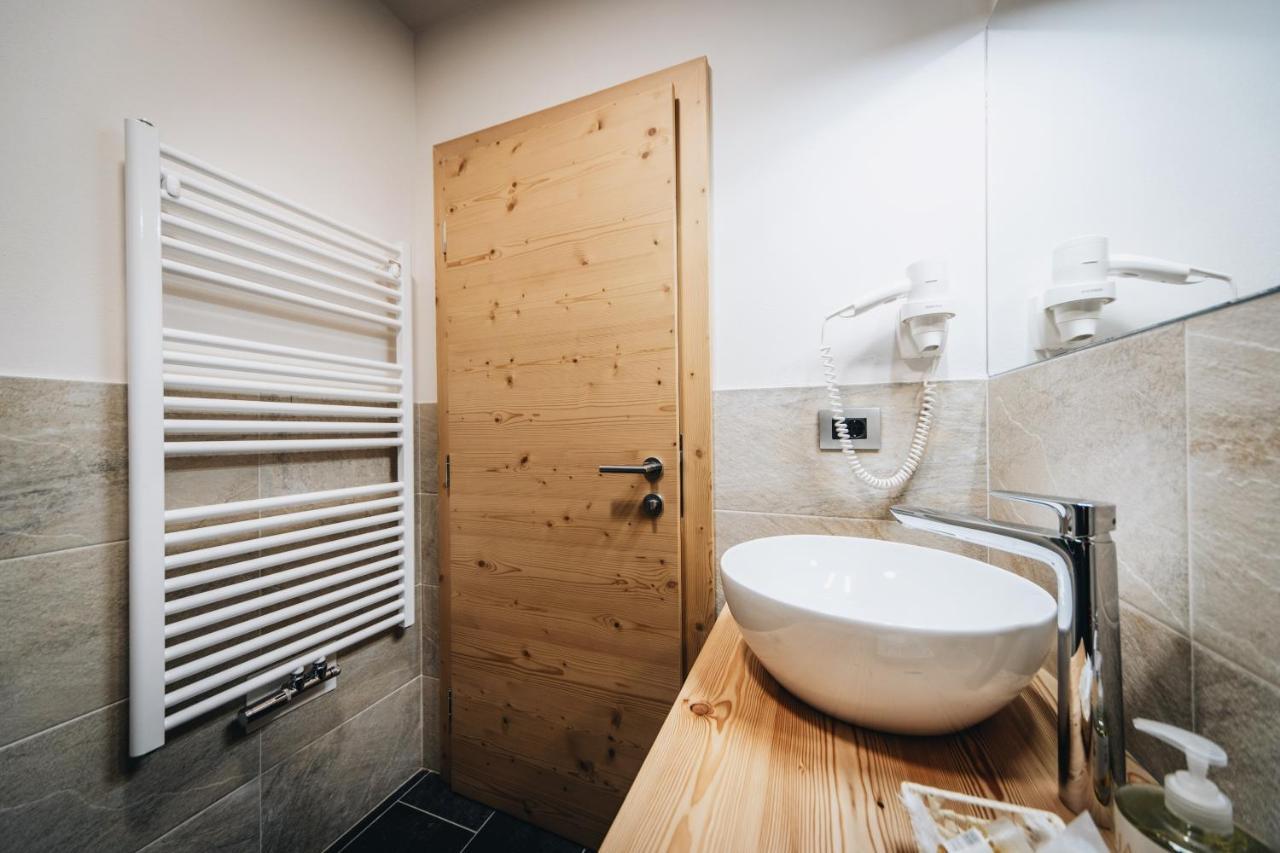 Hotel Ranuimuellerhof Funes  Bagian luar foto
