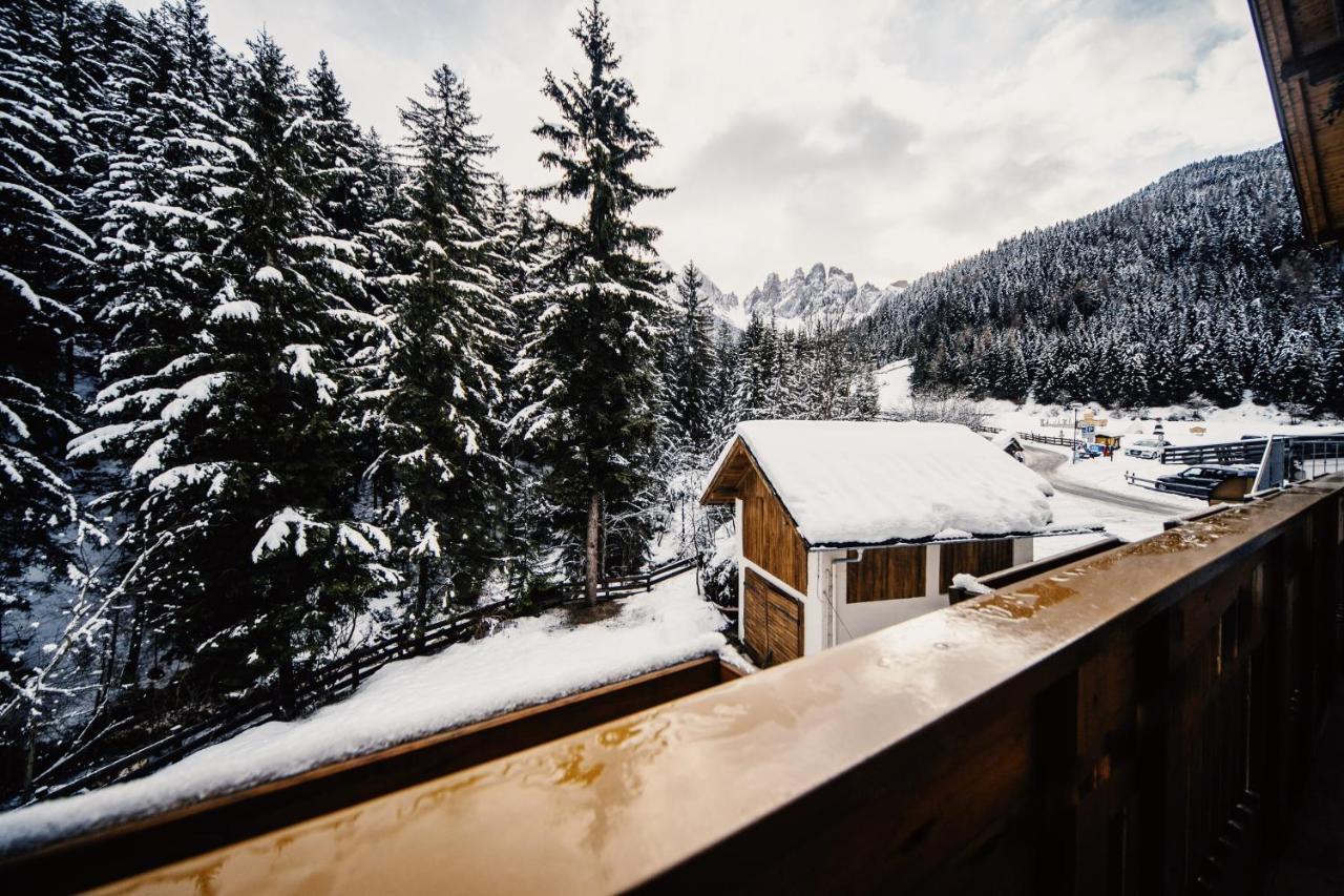 Hotel Ranuimuellerhof Funes  Bagian luar foto